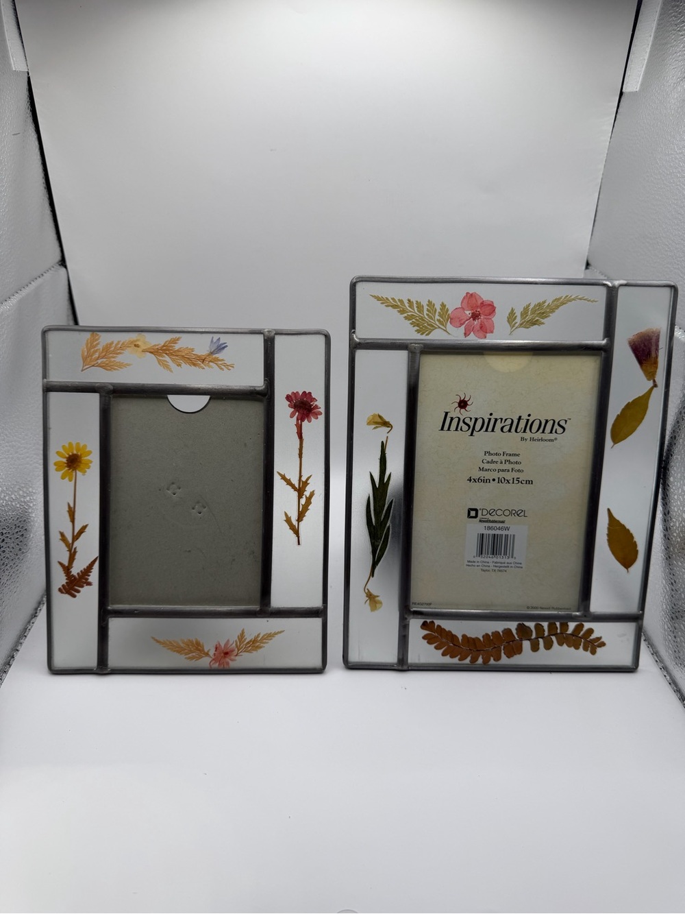 Set of 2 Pressed Flower Glass Photo Frames 4x6 Botanical Cottagecore